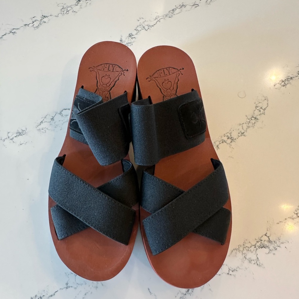 Fly London Shoes (Size 37)